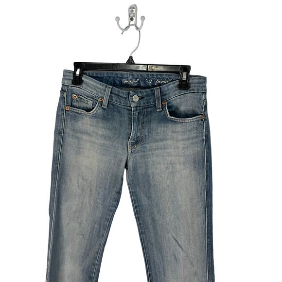 7 For All Mankind Size 28‎ Light Wash Low Rise Straight Jeans - Picture 2 of 8